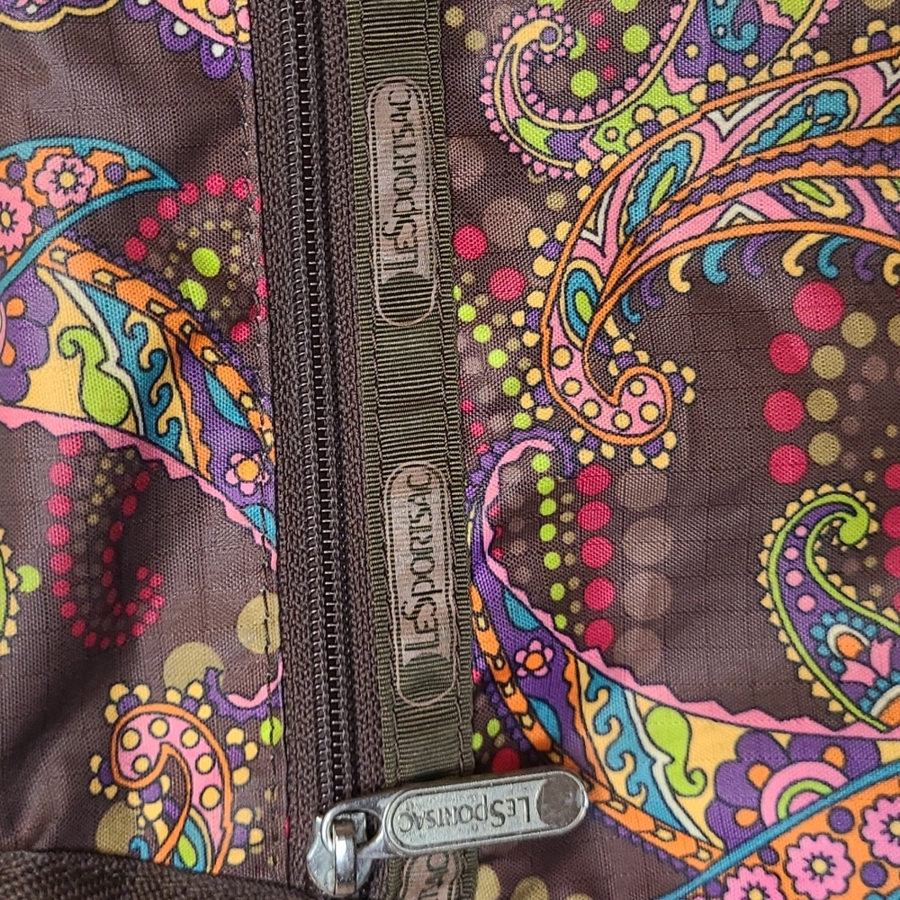 Lesportsac Crossbody Bag with Adjustable Strap and Paisley Pattern - Picture 3 of 5